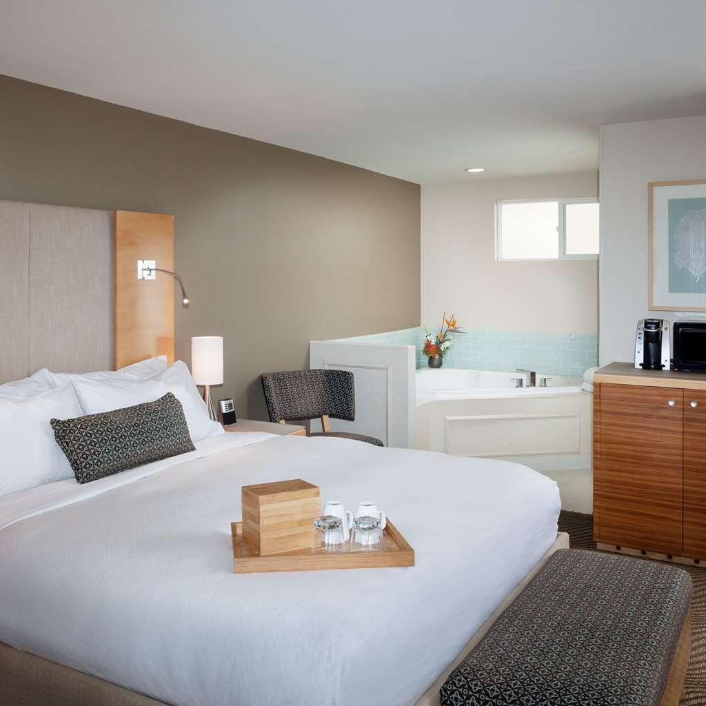 Hotel Catalina Canyon 3*